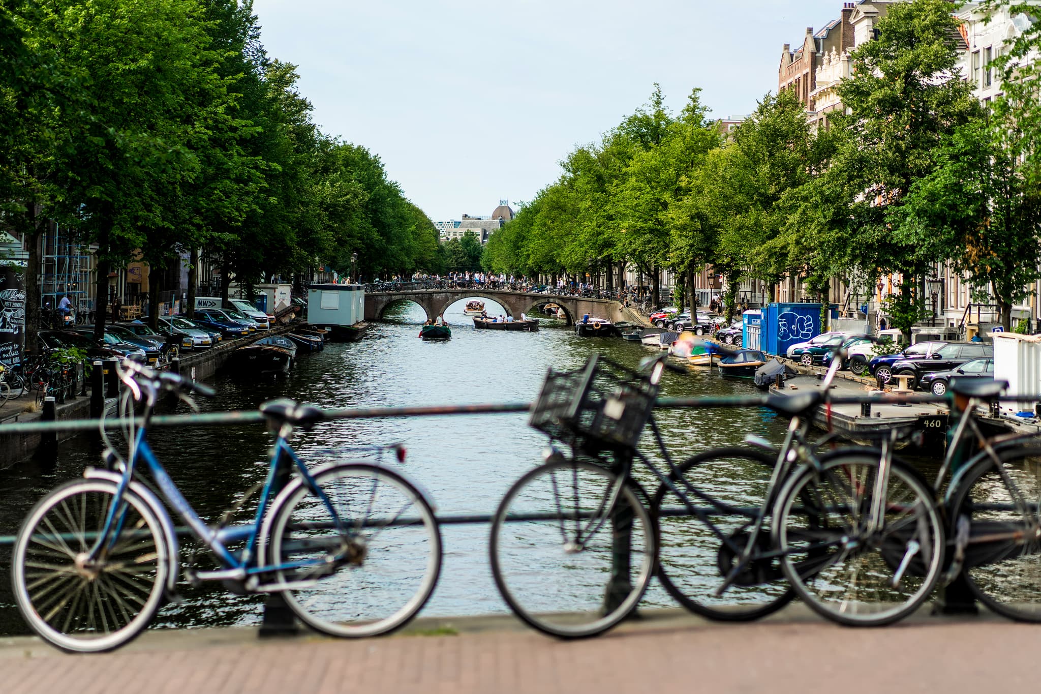 What is space cake? | Prix d'Ami Amsterdam